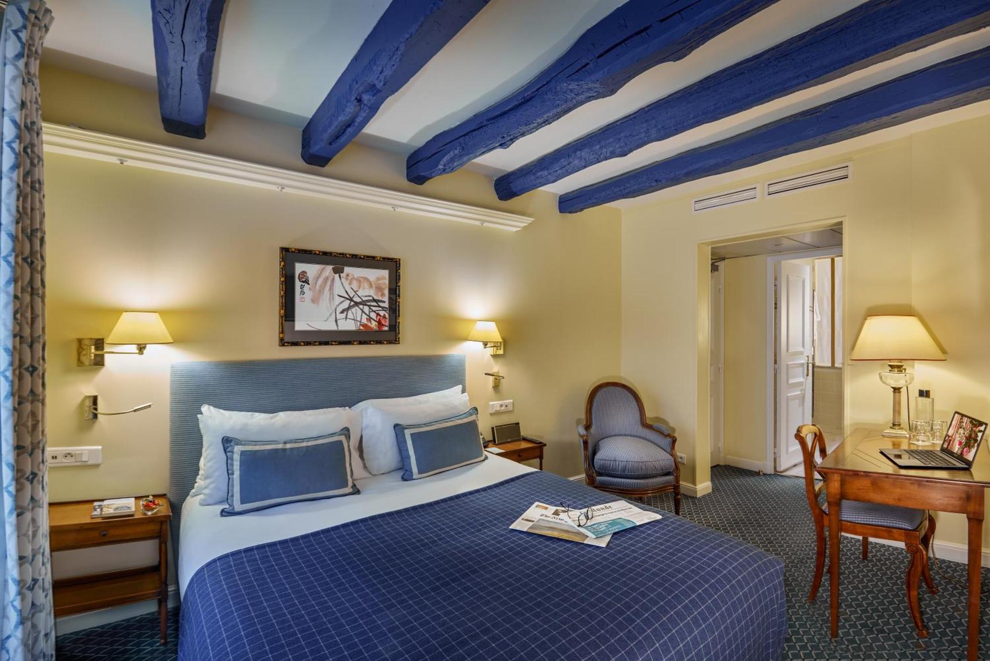 Hotel Le Relais Montmartre 4*